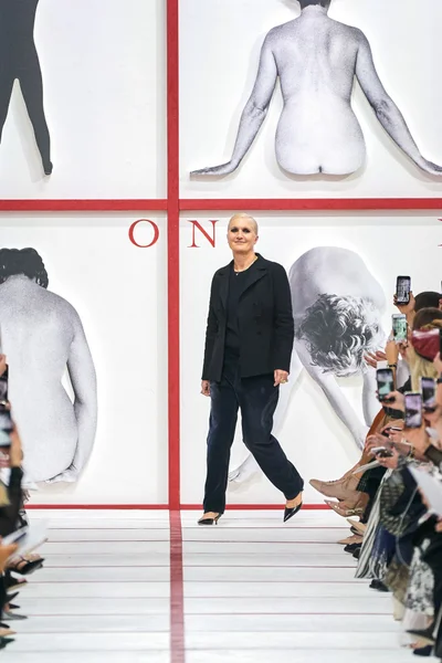 Look 90
